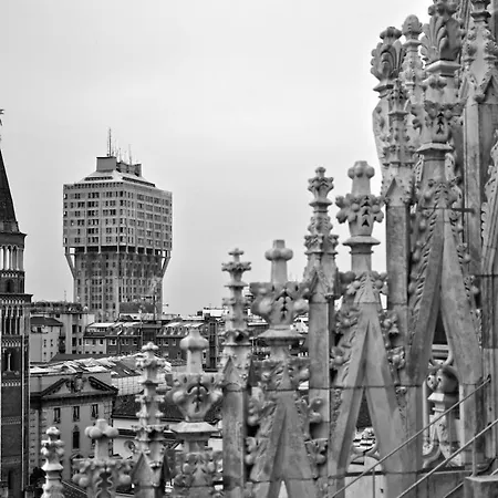 Wonderful In The Heart Of * Milano